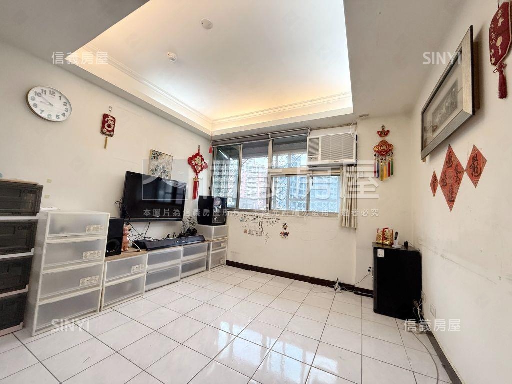 景安陽光大道兩房房屋室內格局與周邊環境