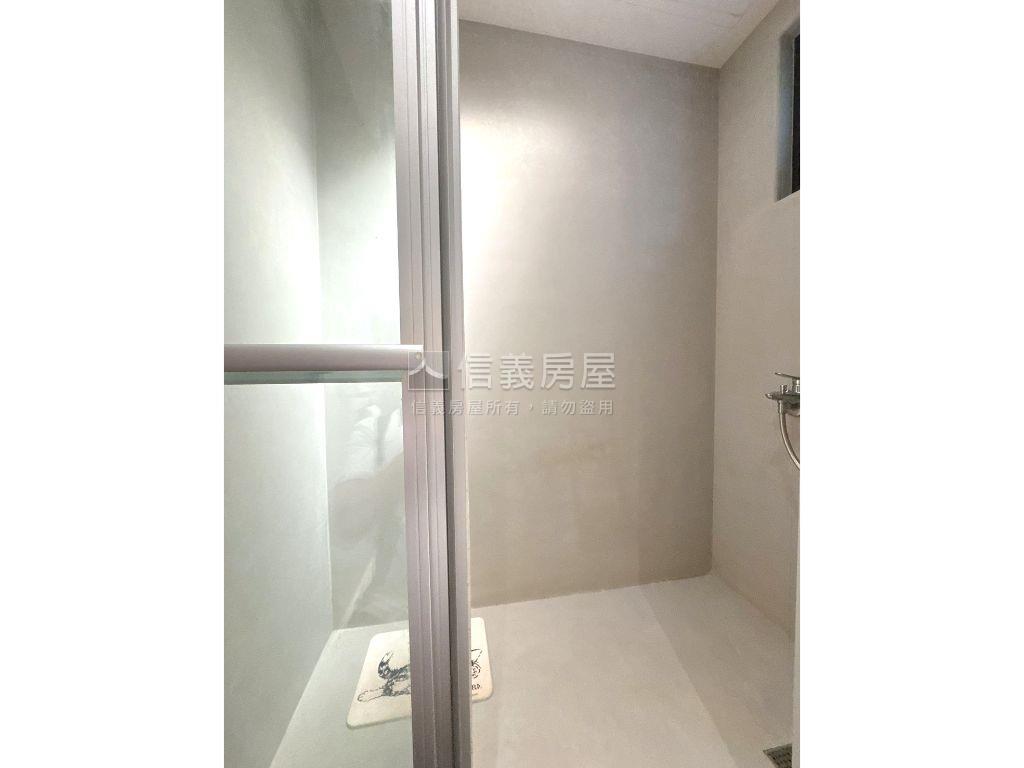 百奕富御溫馨屋房屋室內格局與周邊環境