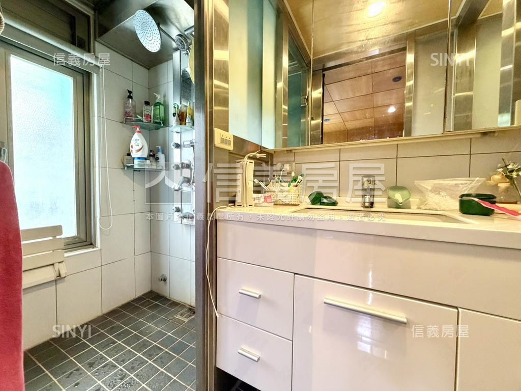 黎明新村大地坪角間房屋室內格局與周邊環境