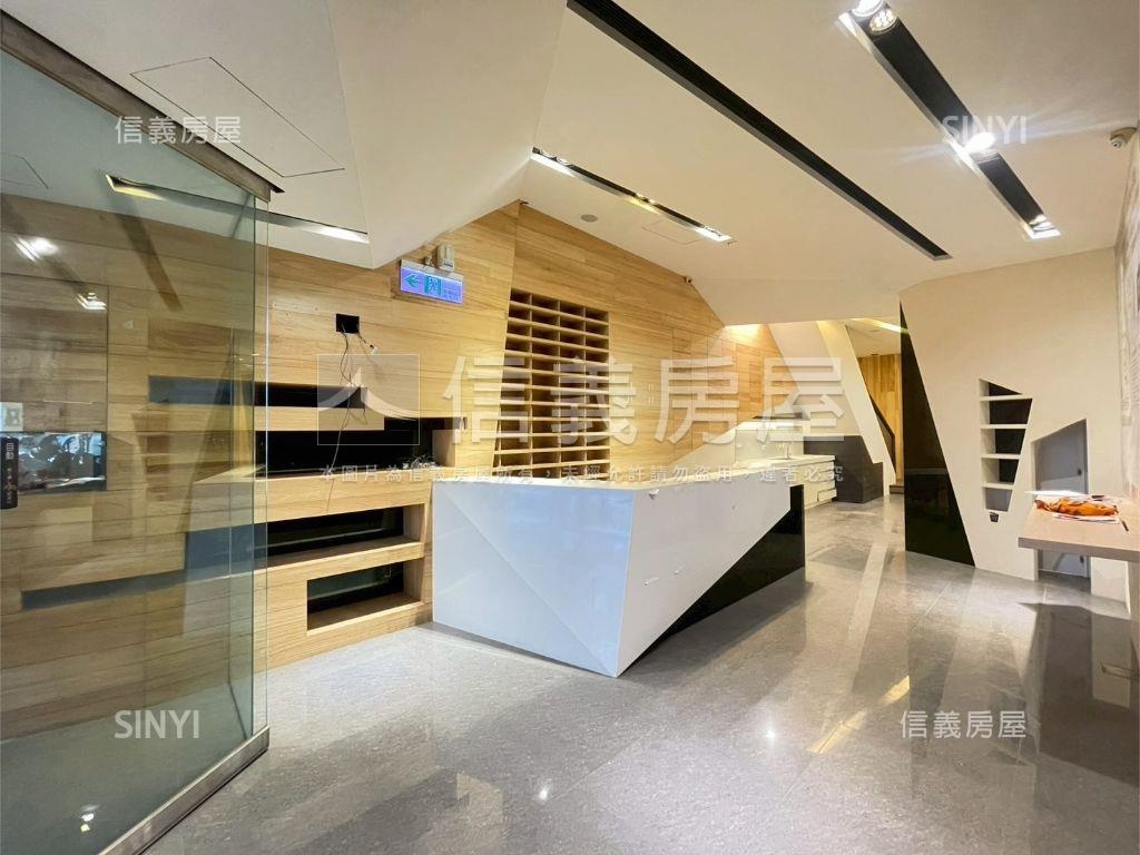 南七期正河南路附車位透店房屋室內格局與周邊環境