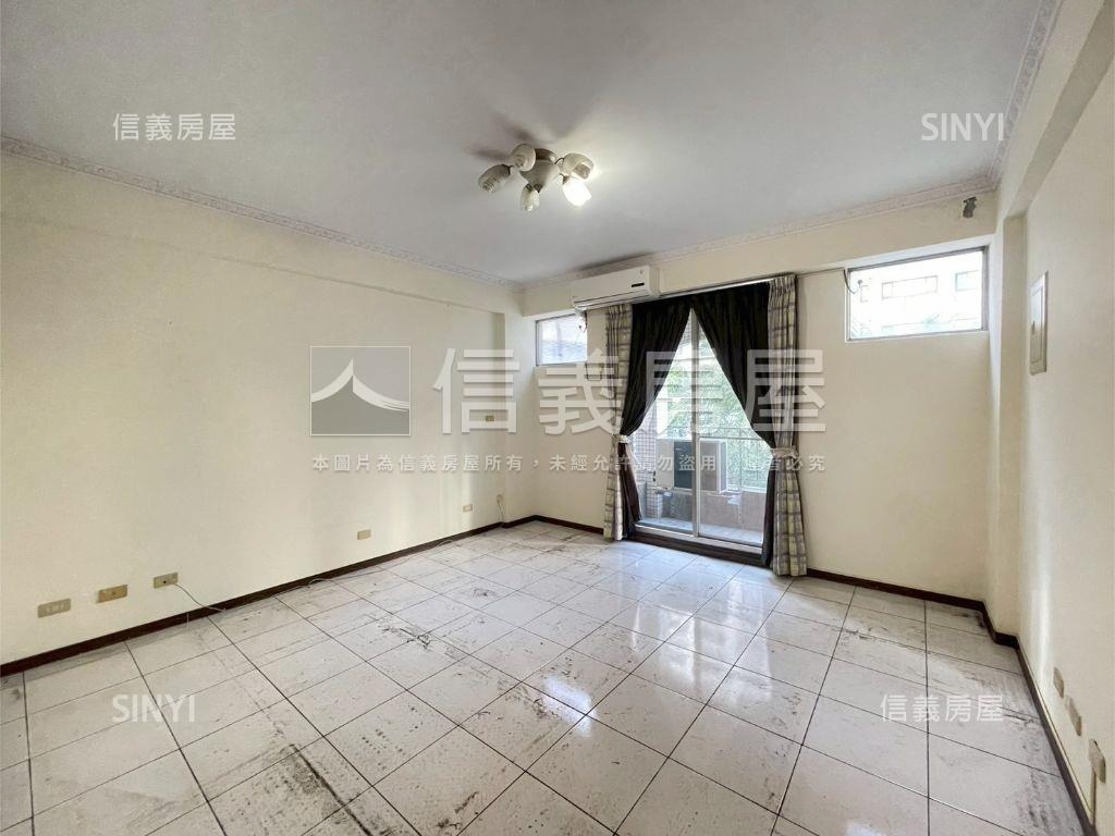 南七期正河南路附車位透店房屋室內格局與周邊環境