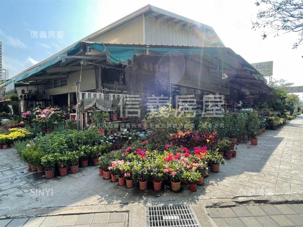 南七期正河南路附車位透店房屋室內格局與周邊環境