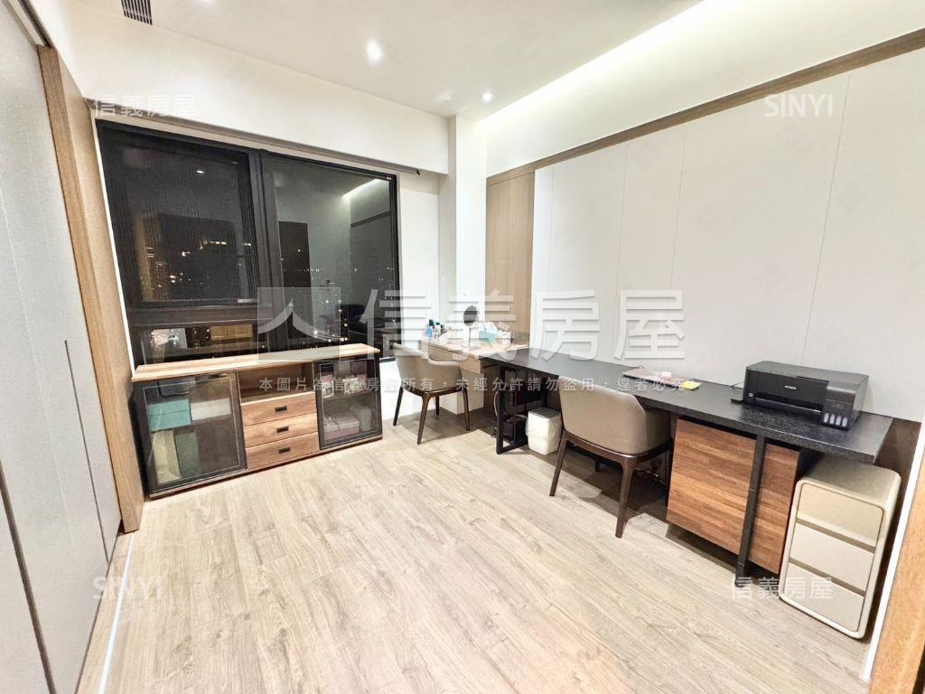 重劃Ｅ區景觀邊間品味臻宅房屋室內格局與周邊環境