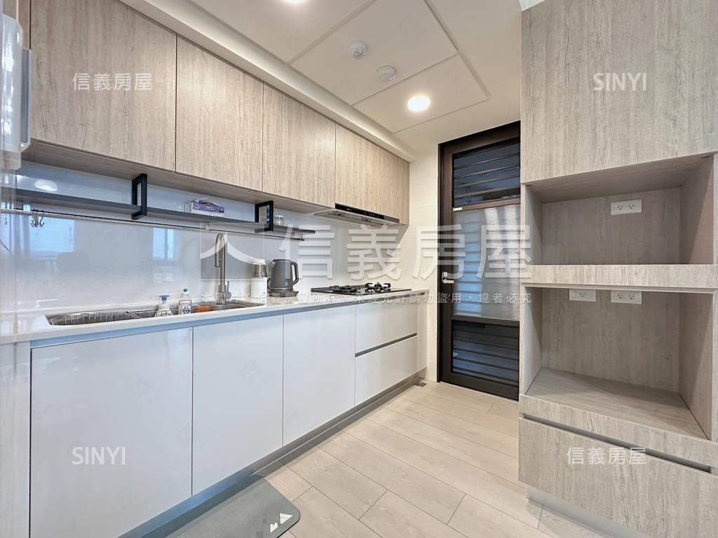 惠宇上和朝南兩房平車房屋室內格局與周邊環境