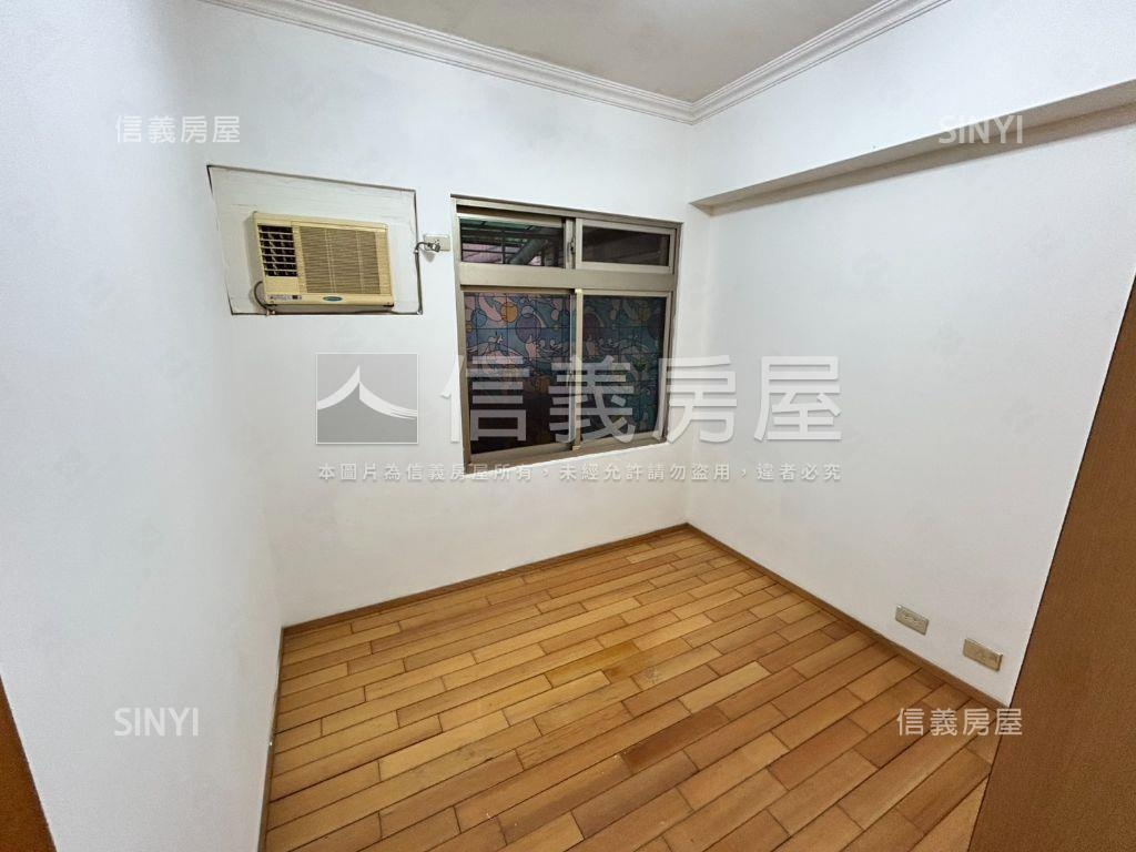 中央明亮大３房房屋室內格局與周邊環境