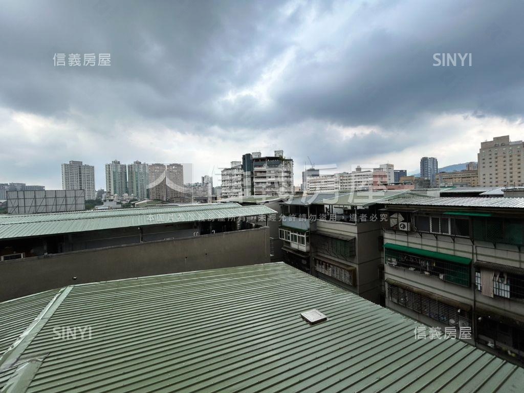 中央明亮大３房房屋室內格局與周邊環境