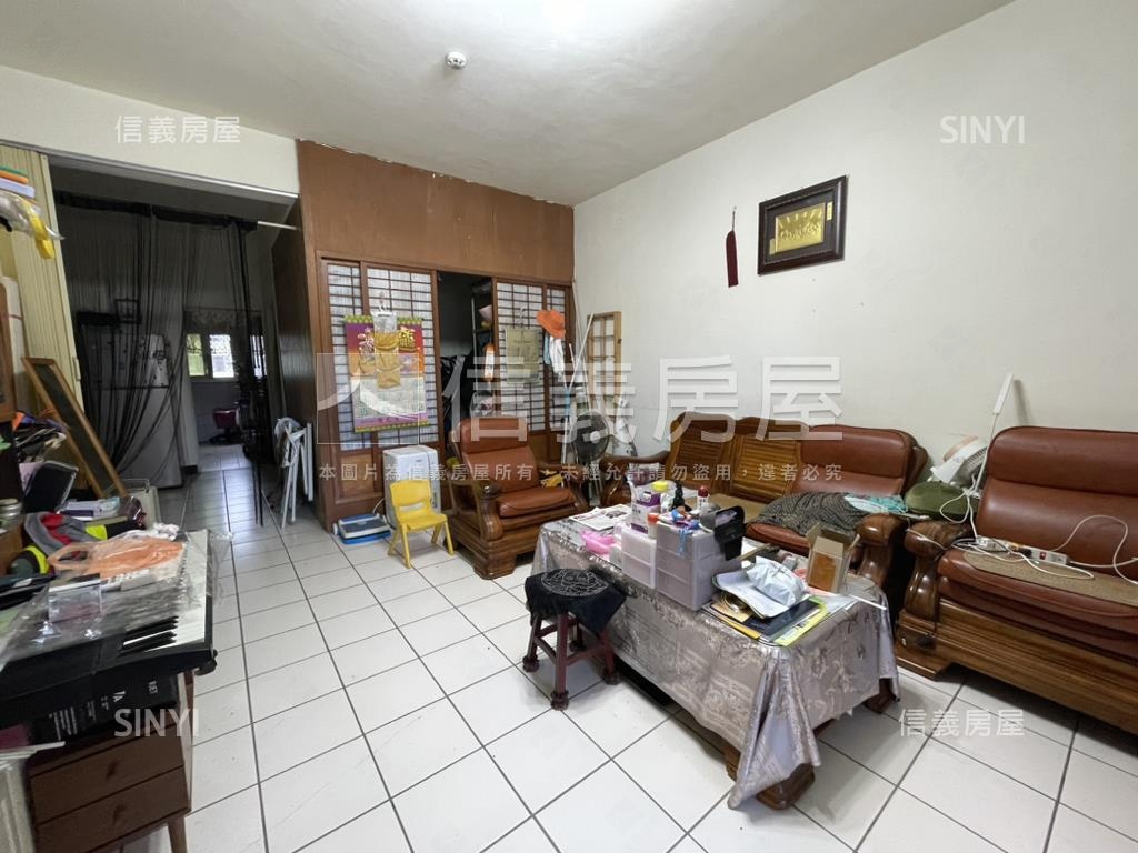 竹光路漂亮美三房房屋室內格局與周邊環境