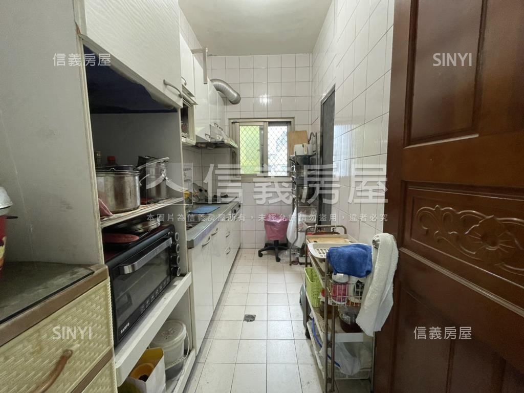 竹光路漂亮美三房房屋室內格局與周邊環境