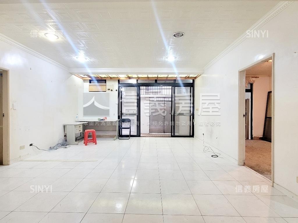 大坪林大面寬一樓房屋室內格局與周邊環境