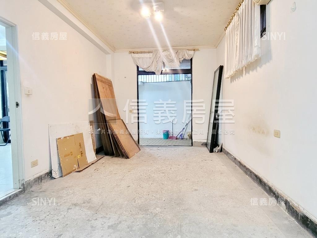 大坪林大面寬一樓房屋室內格局與周邊環境