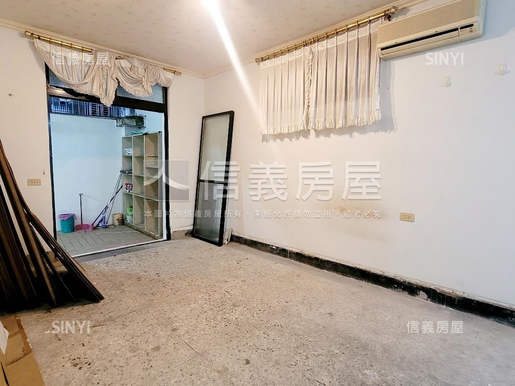 大坪林大面寬一樓房屋室內格局與周邊環境