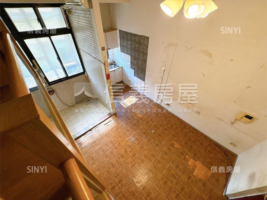 葫蘆奇蹟低總價雙車位房屋室內格局與周邊環境