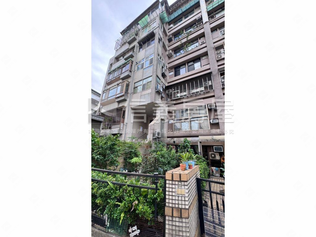 葫蘆奇蹟低總價雙車位房屋室內格局與周邊環境