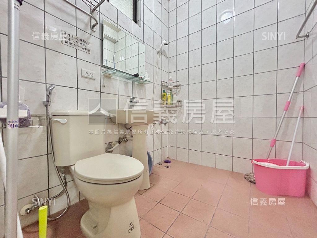近關新生活圈長春透天房屋室內格局與周邊環境