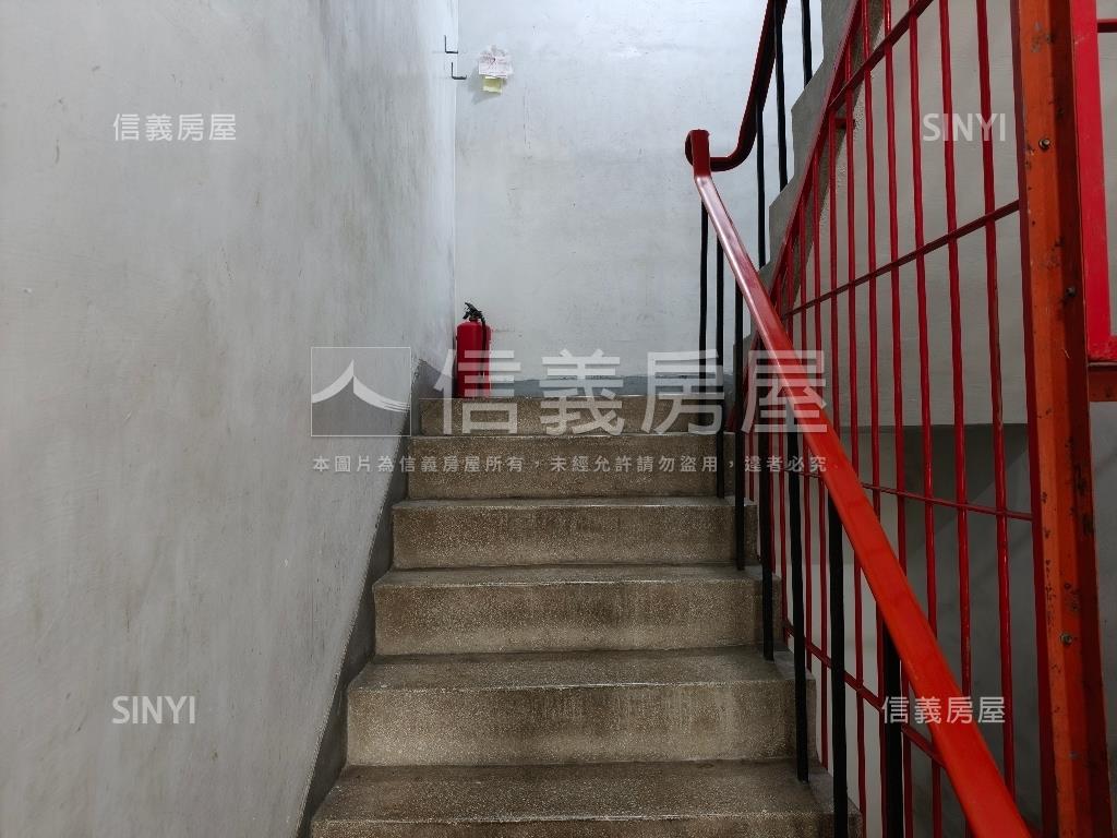 修文街低總採光公寓房屋室內格局與周邊環境