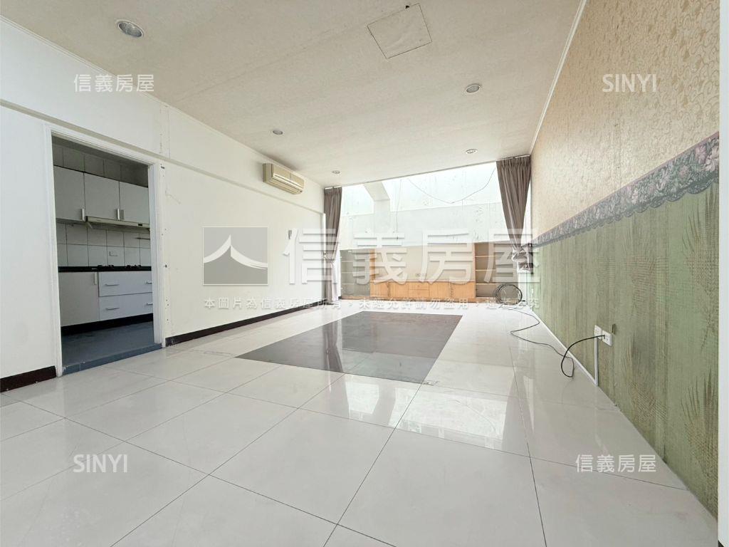 近澄清湖皇朝稀有車墅房屋室內格局與周邊環境