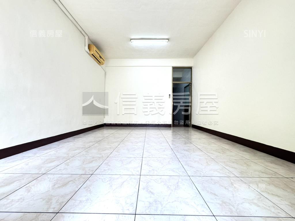 近軟園低總價透天房屋室內格局與周邊環境