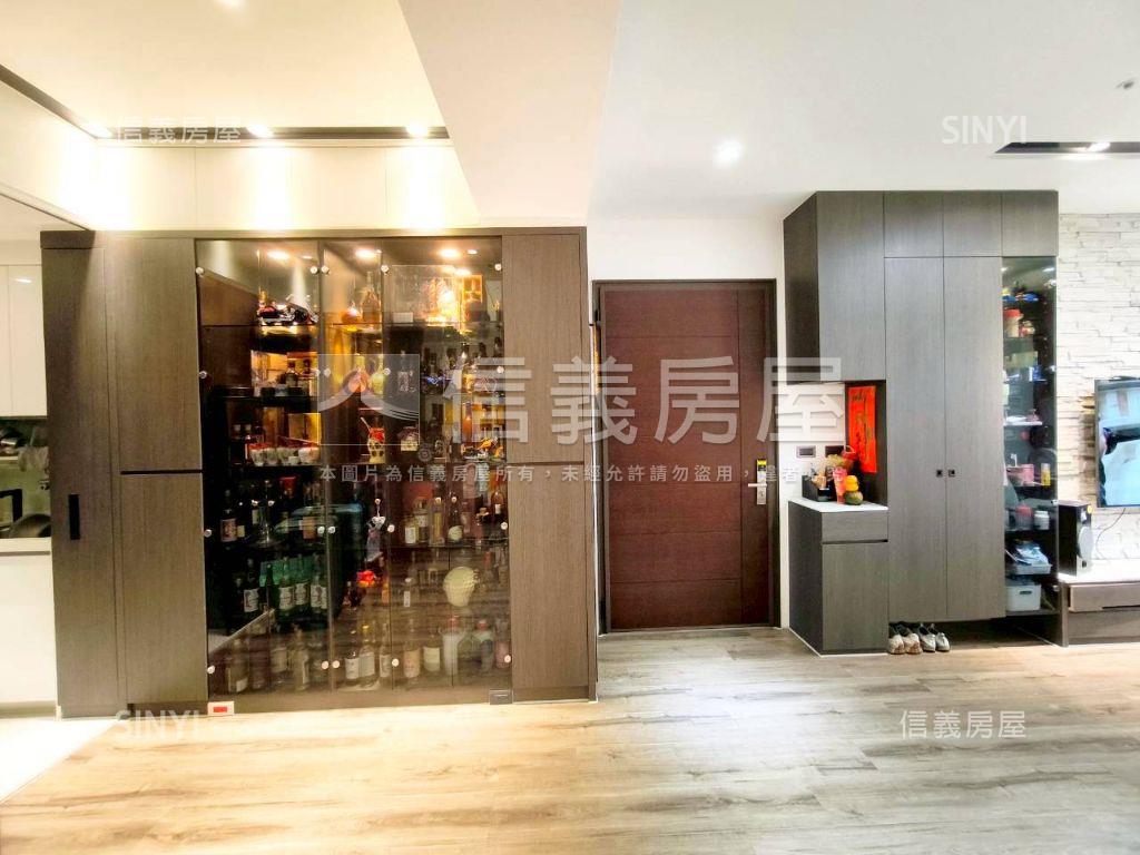 丰疆精裝豪景二房雙車位房屋室內格局與周邊環境