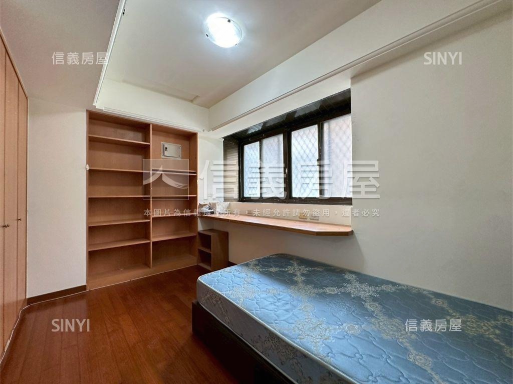 西門捷運公寓四樓房屋室內格局與周邊環境
