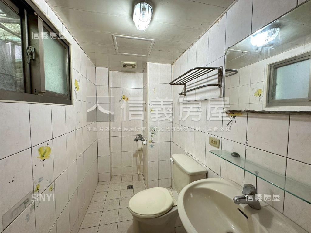 西門捷運公寓四樓房屋室內格局與周邊環境