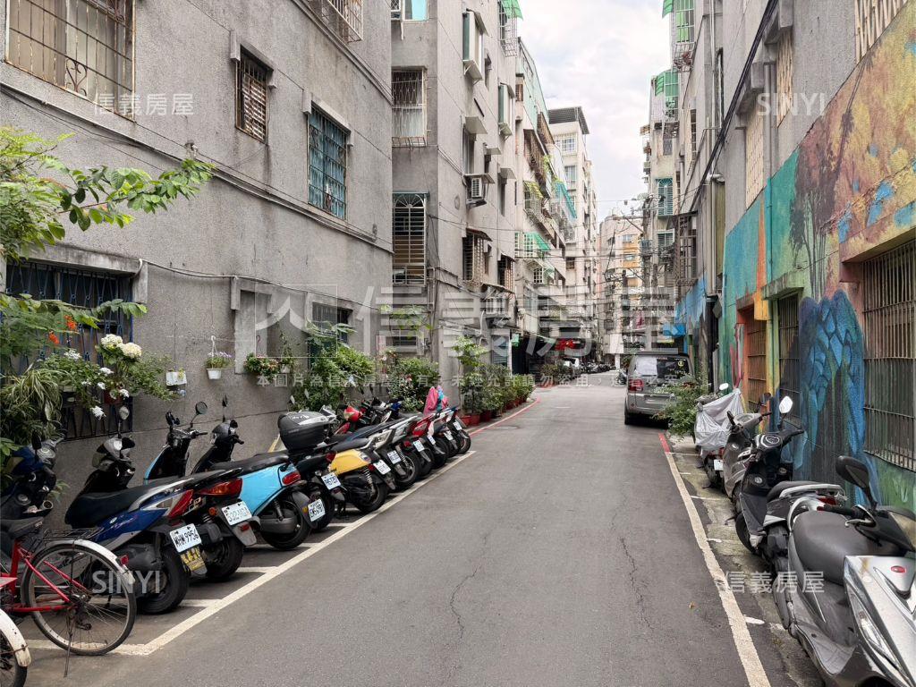近捷運一樓收租置產優選房屋室內格局與周邊環境