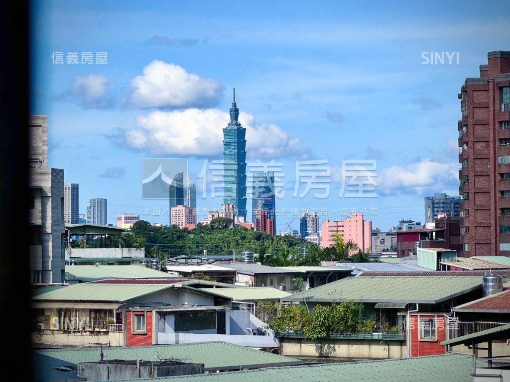 長虹華府看１０１三房車位房屋室內格局與周邊環境