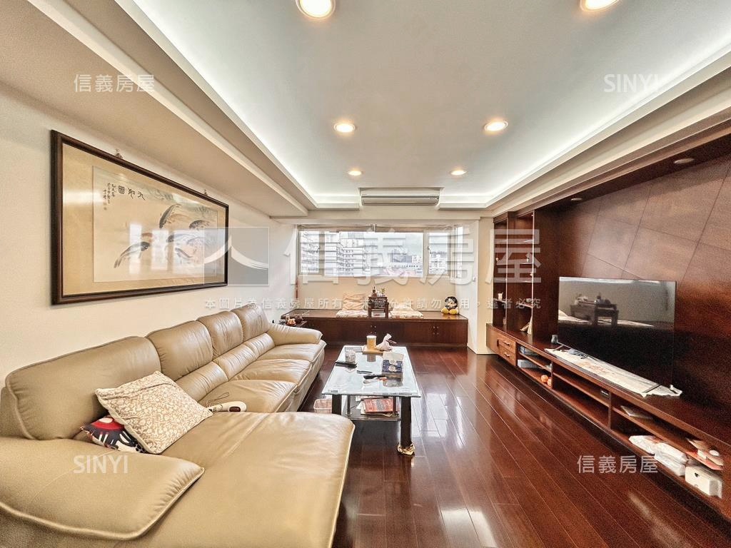 Ａ９高樓景觀美裝潢大三房房屋室內格局與周邊環境