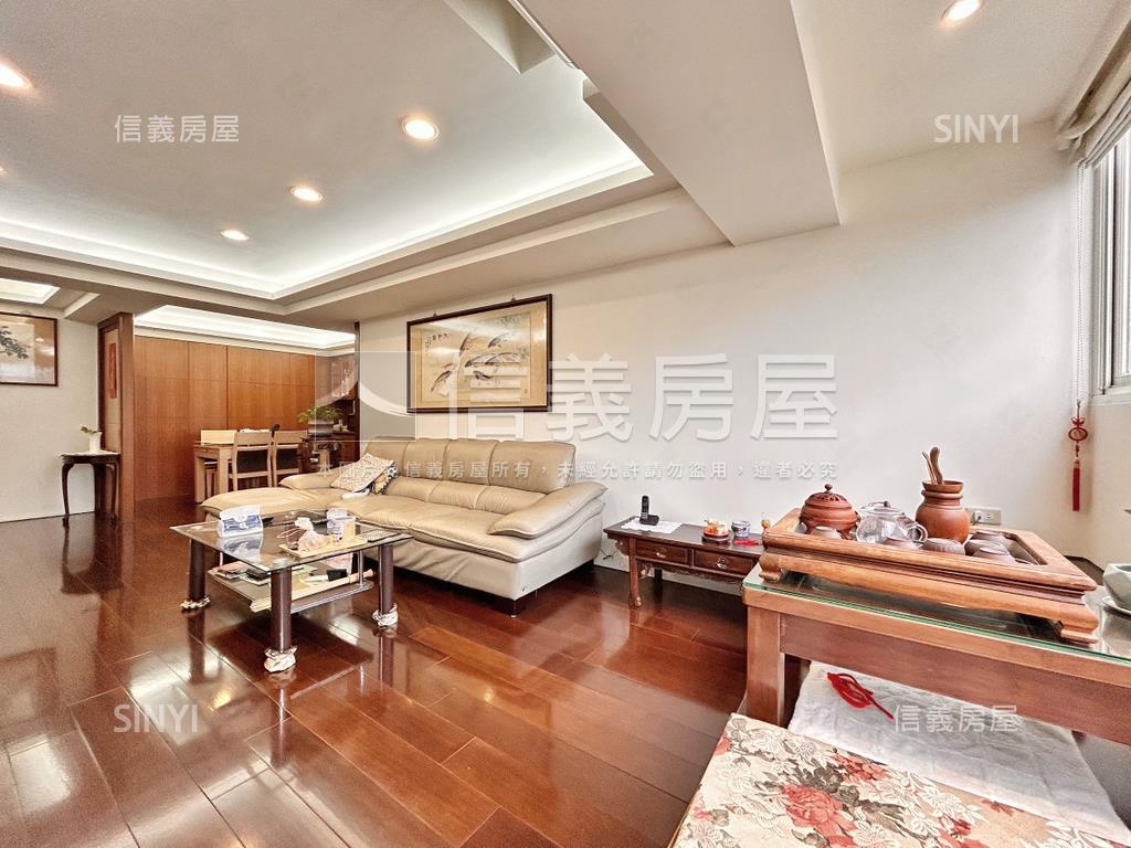 Ａ９高樓景觀美裝潢大三房房屋室內格局與周邊環境