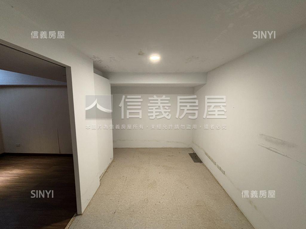 師大路旁大土持黃金１樓房屋室內格局與周邊環境