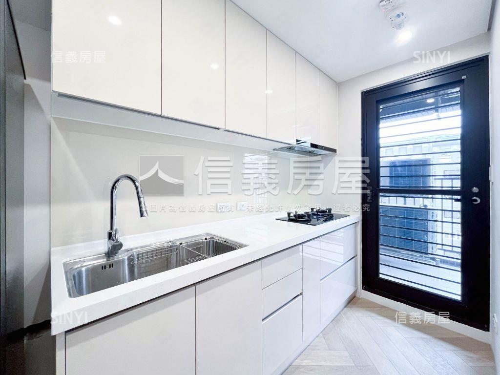 遠雄純寓３房雙平面車位讚房屋室內格局與周邊環境