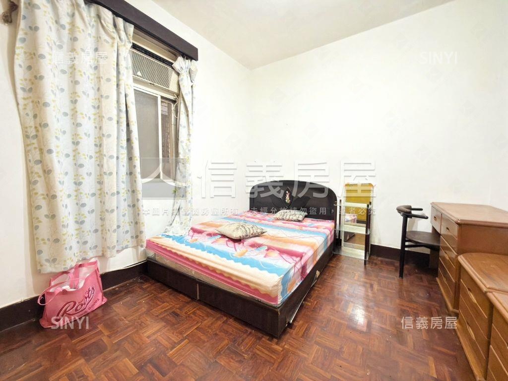 秀朗參樓．標準方正格局房屋室內格局與周邊環境