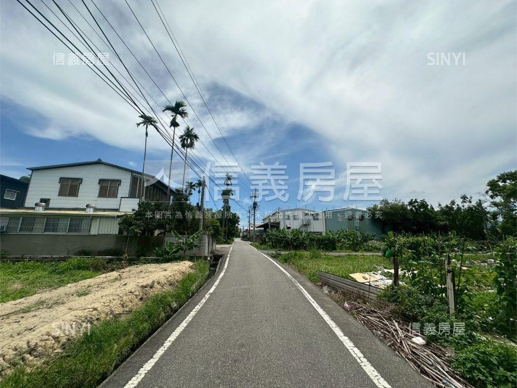 近潭子站都計內大面寬農地房屋室內格局與周邊環境