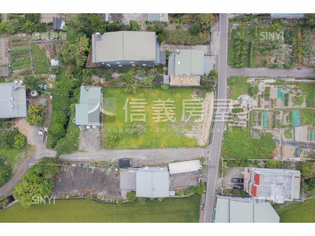 近潭子站都計內大面寬農地房屋室內格局與周邊環境