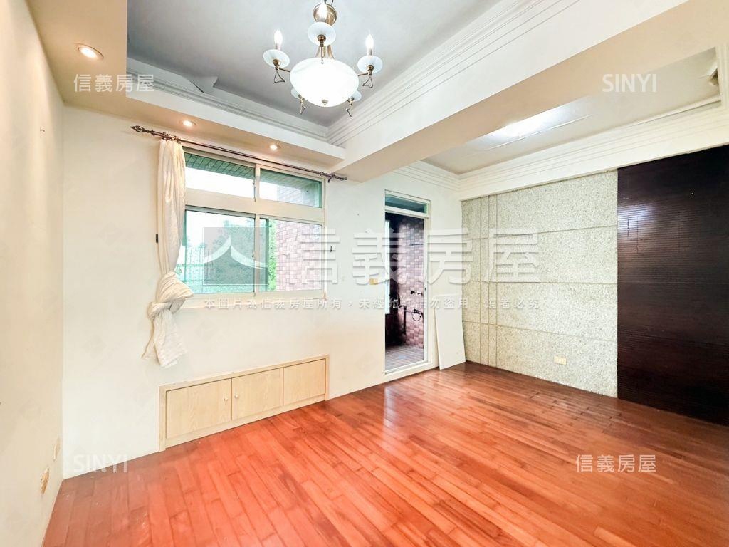 義大樓中樓景觀宅房屋室內格局與周邊環境