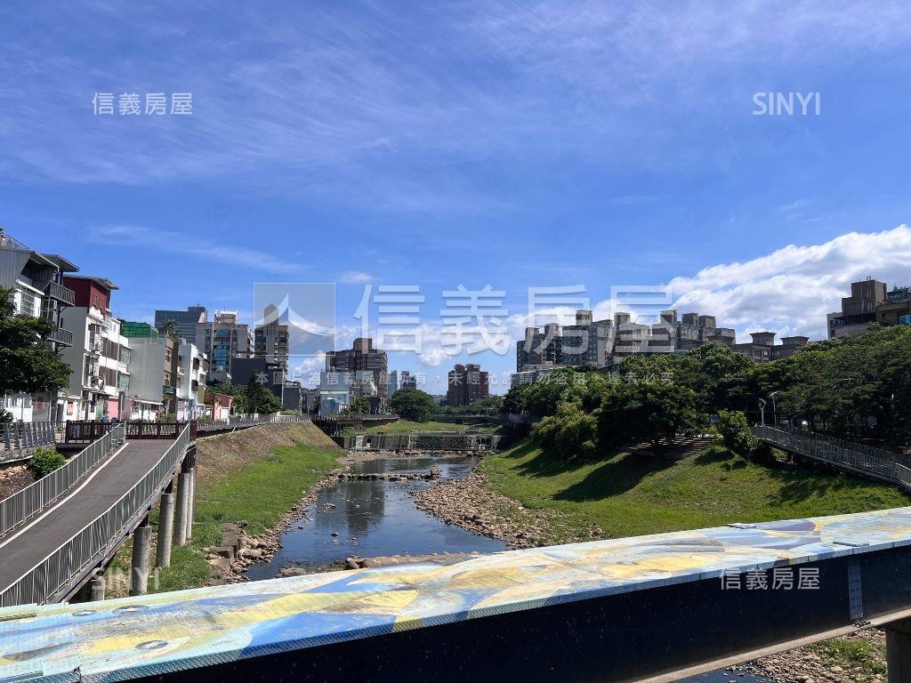 海華國際之星景觀套房房屋室內格局與周邊環境