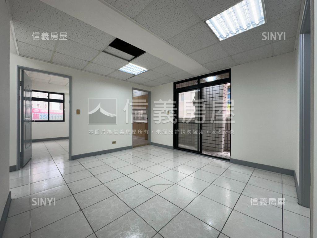 藝文米羅大地景觀三房車位房屋室內格局與周邊環境