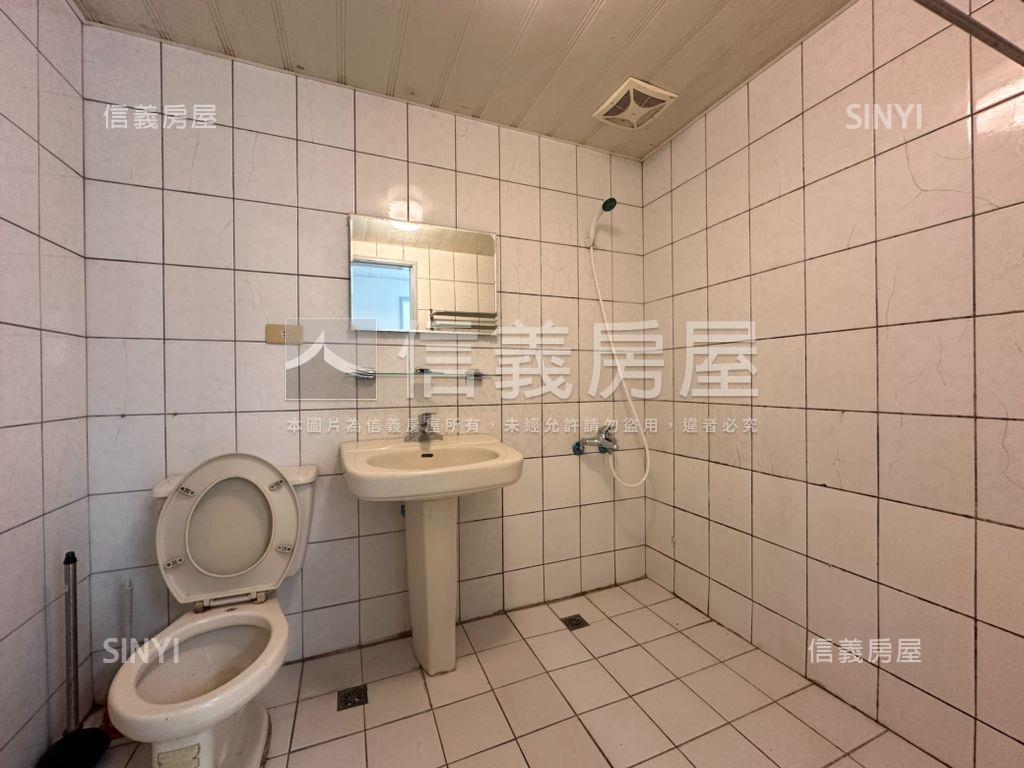 藝文米羅大地景觀三房車位房屋室內格局與周邊環境