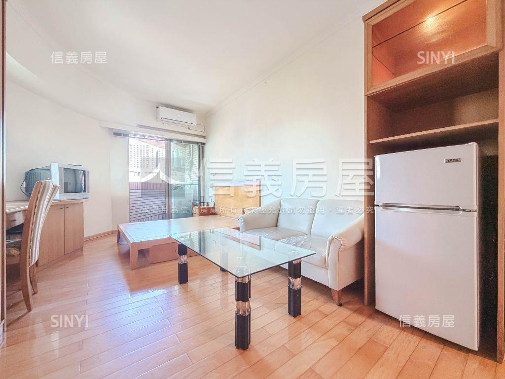 成大｜有管理有陽台｜套房房屋室內格局與周邊環境