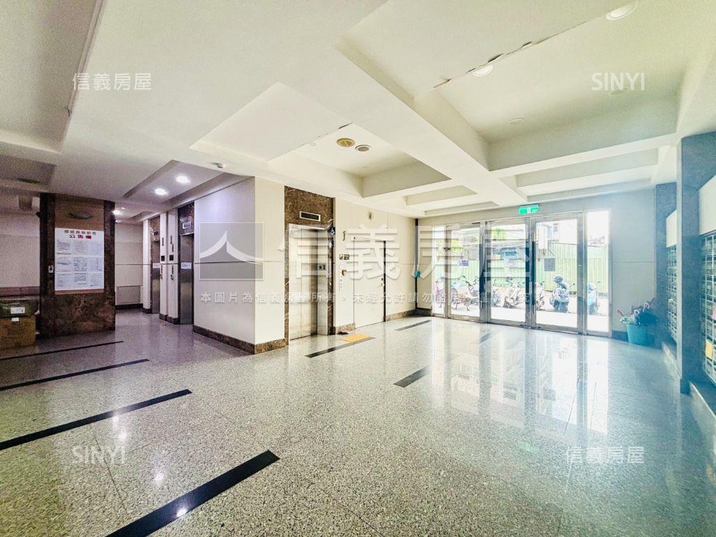 成大｜有管理有陽台｜套房房屋室內格局與周邊環境