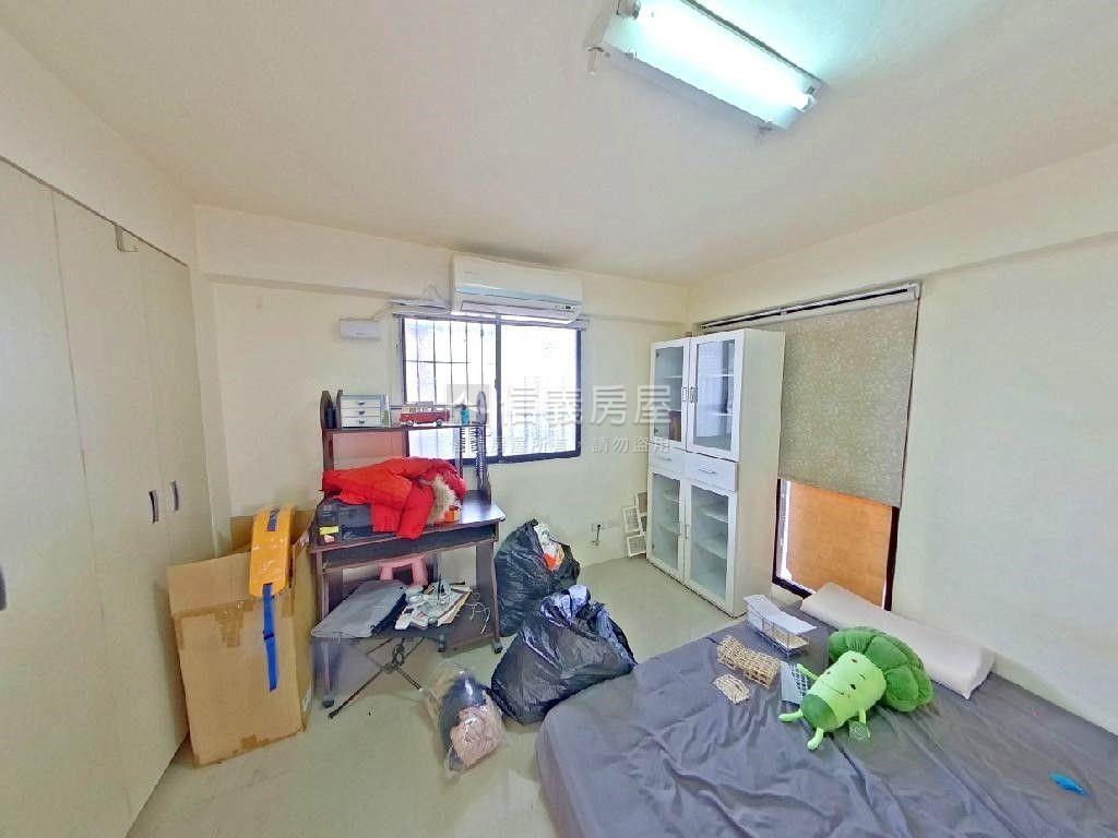 捷運景觀電梯頂加大戶房屋室內格局與周邊環境