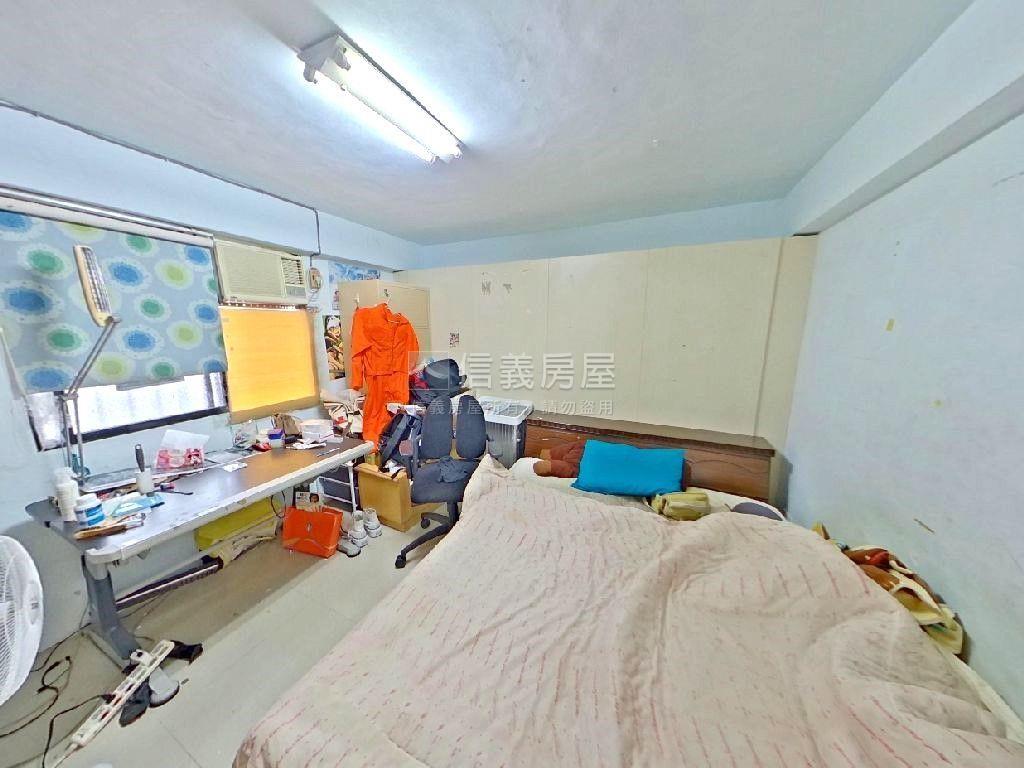 捷運景觀電梯頂加大戶房屋室內格局與周邊環境