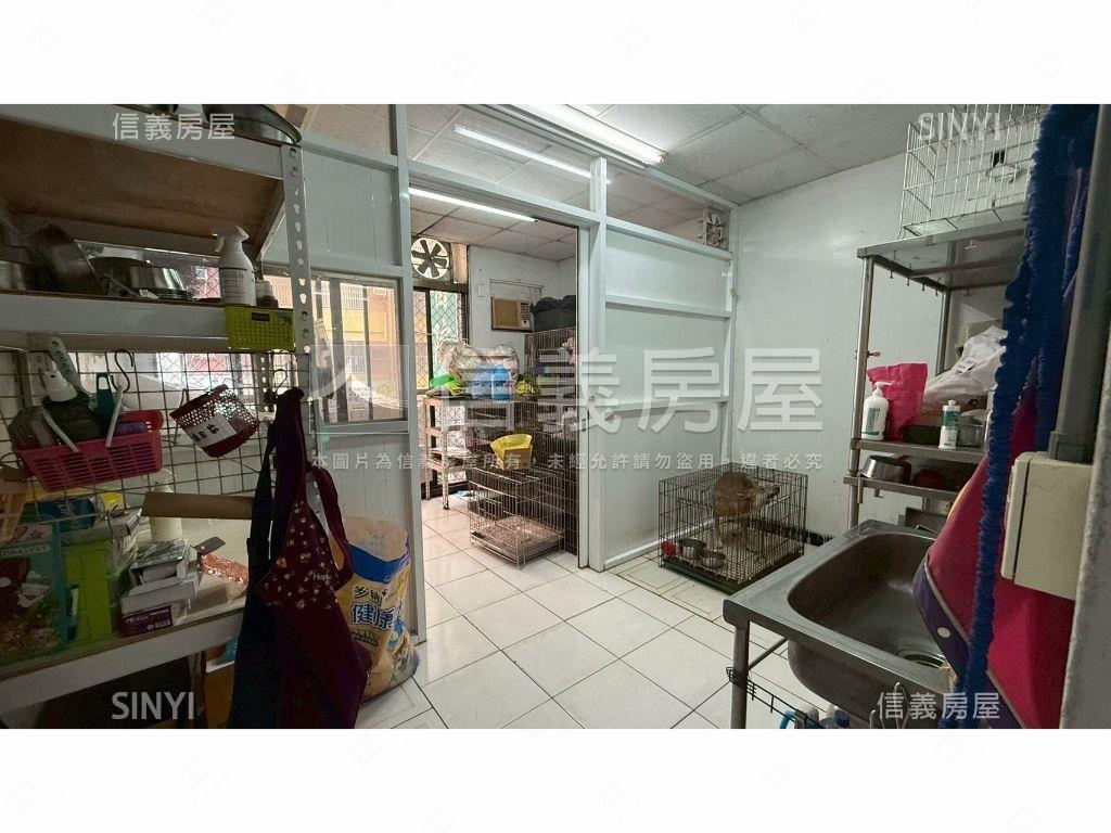 永華路★正路面賺錢金店房屋室內格局與周邊環境