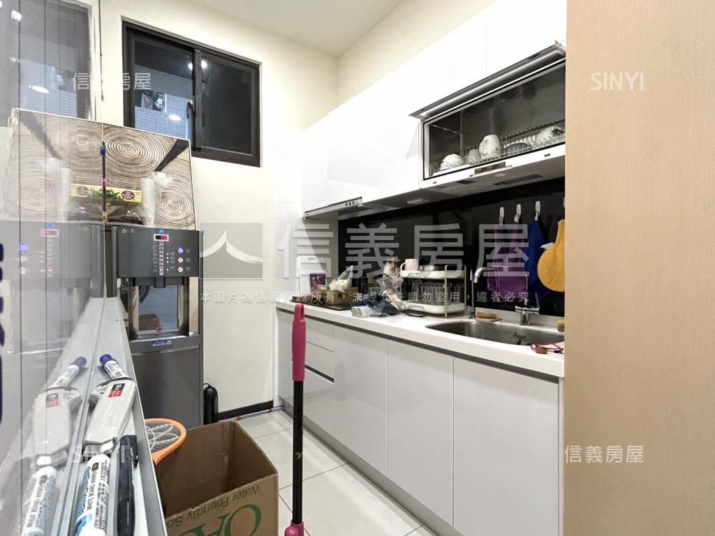 安平佳鋐謙邑｜店面Ｓ７房屋室內格局與周邊環境