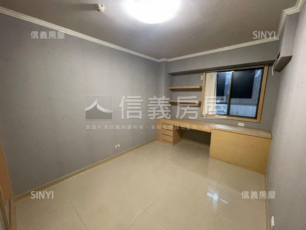 民生雙併管理景觀宅＋車位房屋室內格局與周邊環境