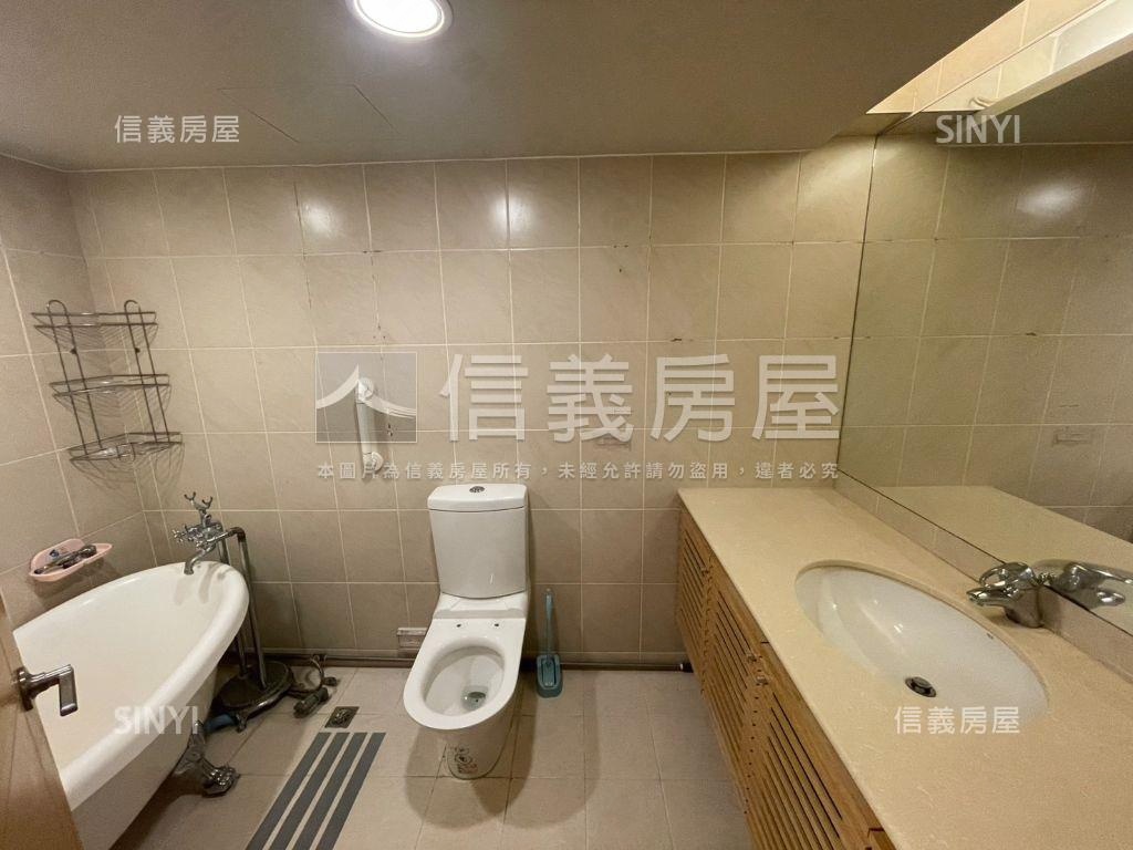 民生雙併管理景觀宅＋車位房屋室內格局與周邊環境