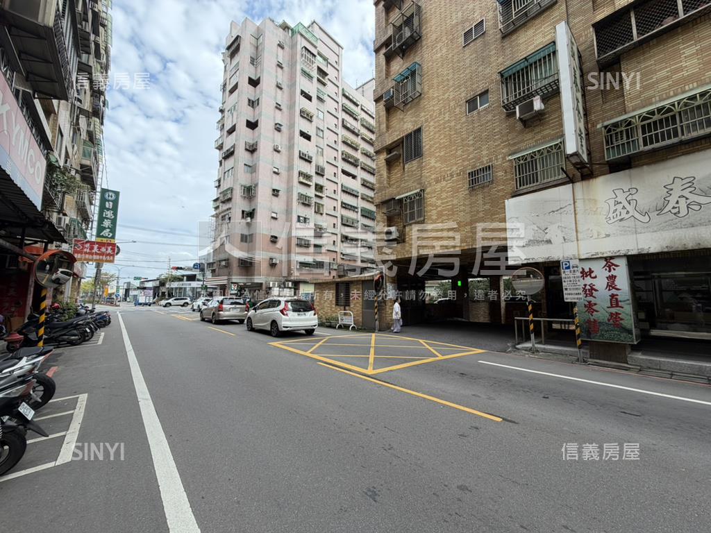 大成龍門次頂樓三房房屋室內格局與周邊環境