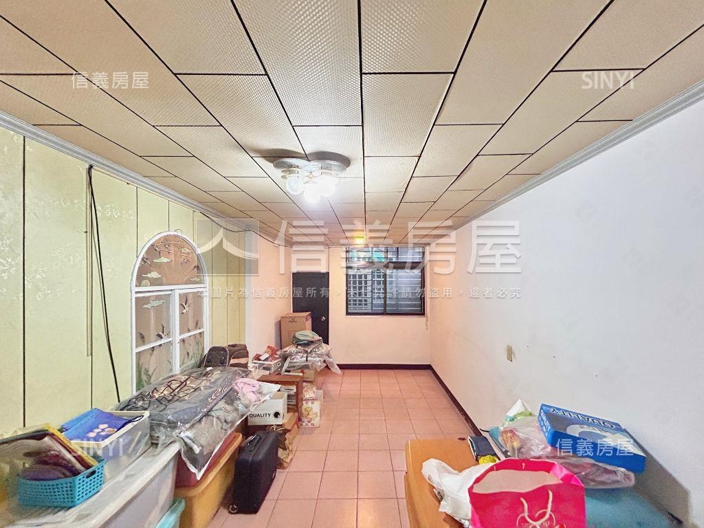 重劃區旁大地坪透天房屋室內格局與周邊環境