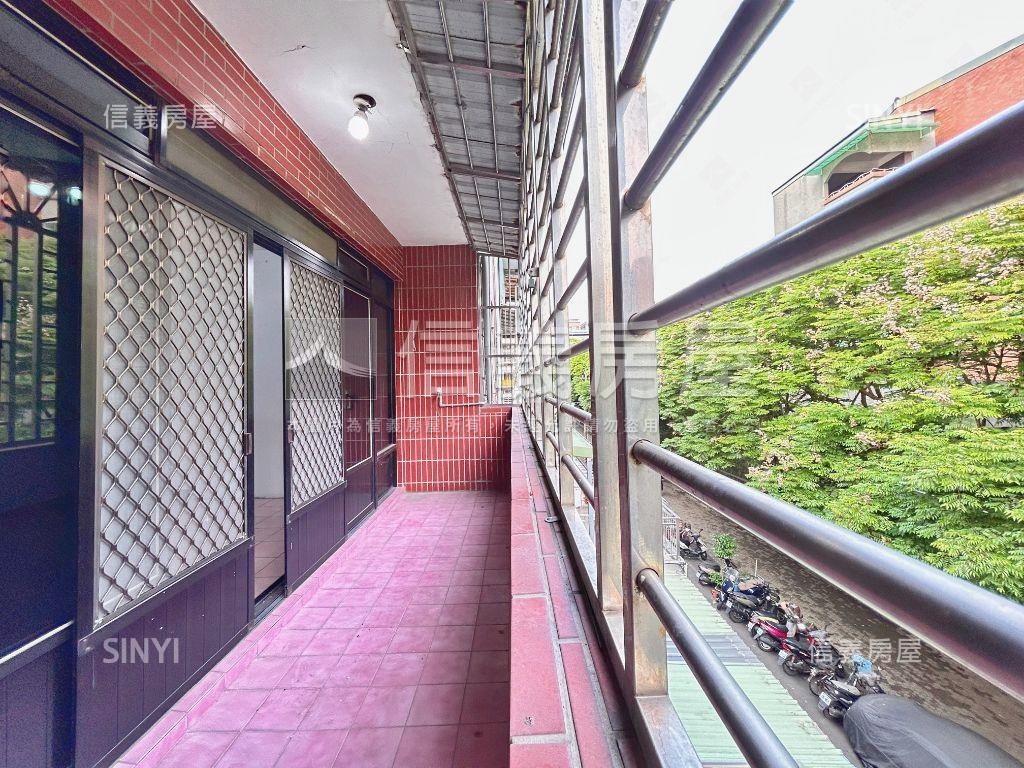 重劃區旁大地坪透天房屋室內格局與周邊環境