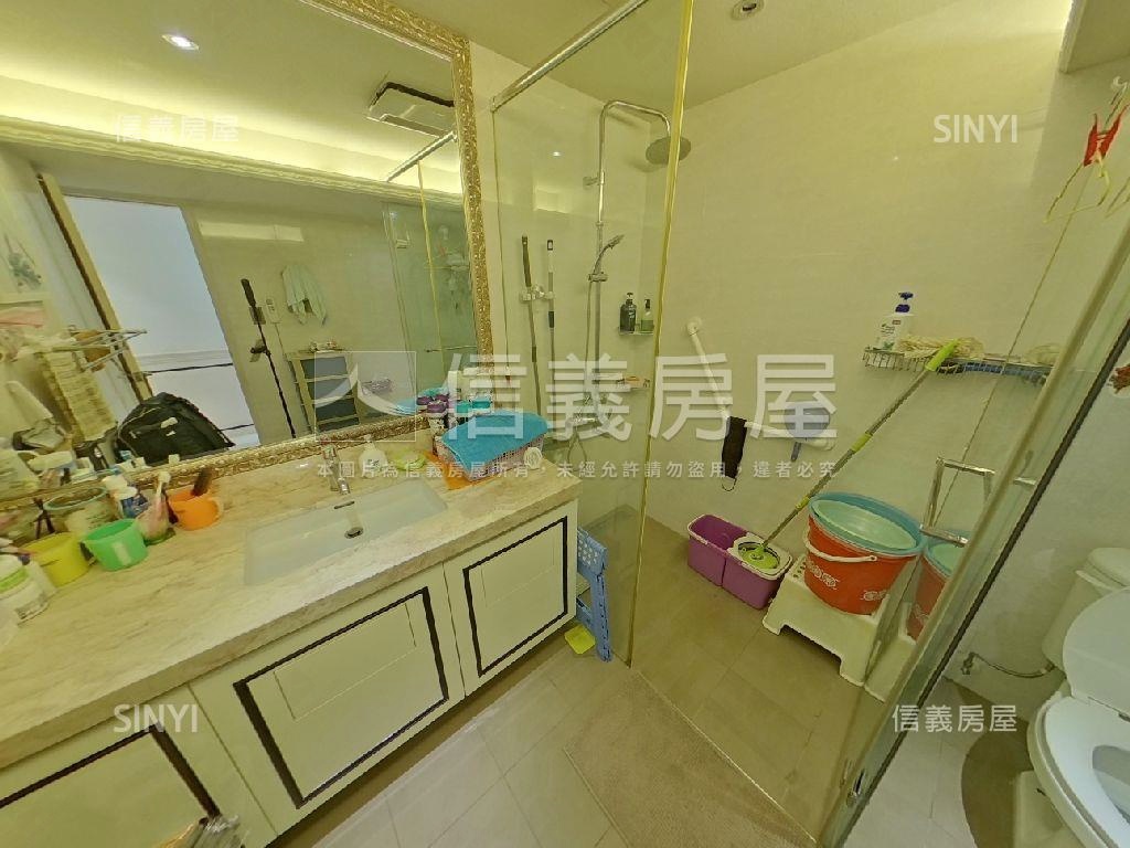 信義安和四房附車位房屋室內格局與周邊環境