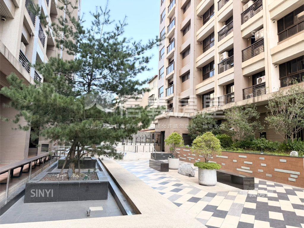 佳泰捷郡２房車位房屋室內格局與周邊環境